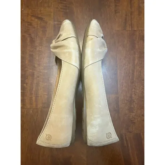 Born Women’s tan leather slip on flats, Sz 8.5m - Picture 8 of 13